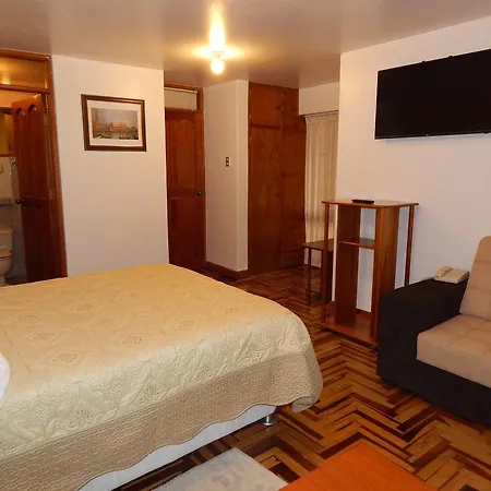 Hospedaje Residencial Plaza Espana